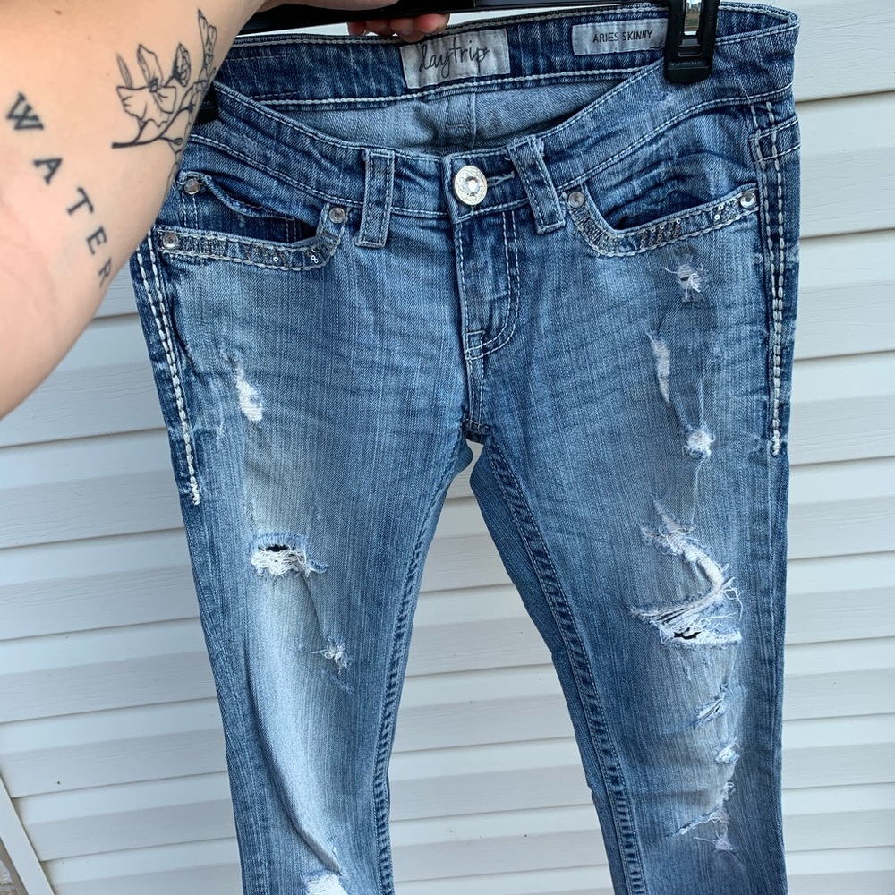 Daytrip Light-wash skinny jeans